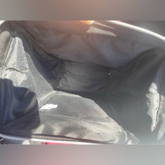 Small Maroon/ Red Backpack/ Bag - Picture 4 of 5